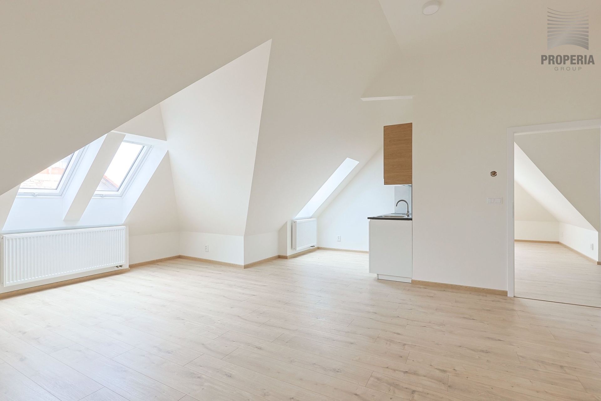 Pronájem bytu 2+kk 64 m², Brno - Masarykova čtvrť, moderně zrekonstruovaný byt v žádané lokalitě