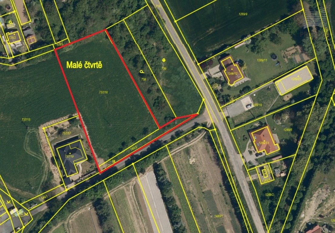 Prodej stavebního pozemku 1 086 m², Kostelec