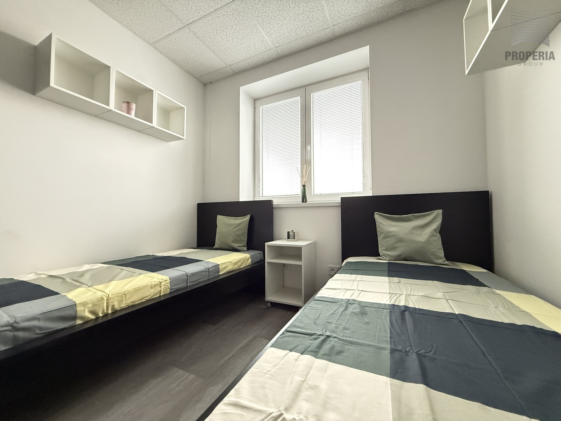 Moderní a světlý neprůchozí pokoj k pronájmu v atraktivní lokalitě Brna