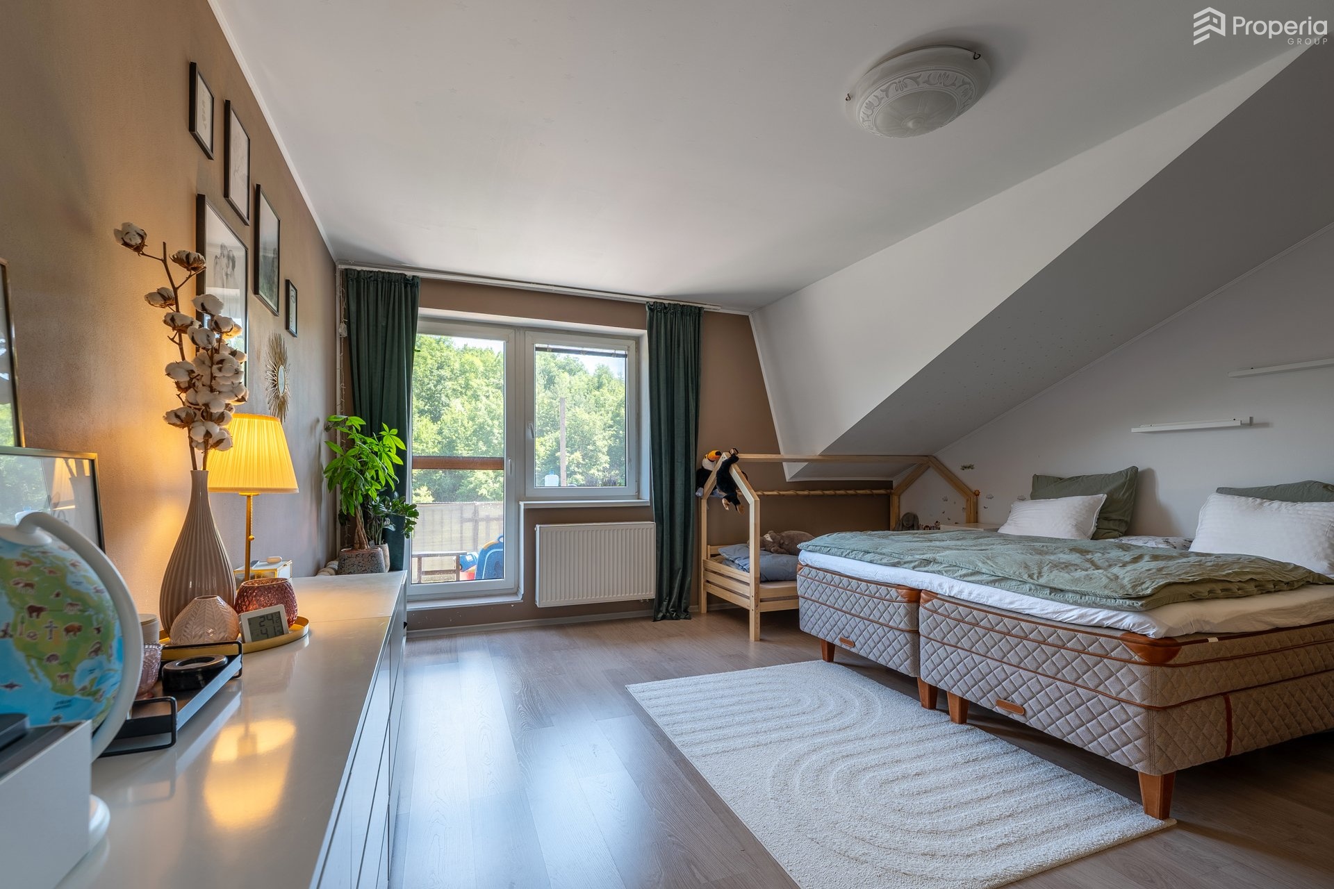 Prodej bytu 3+kk 115 m² s terasou 12 m² se sdílenou zahradou, bazénem a saunou Mokrá-Horákov