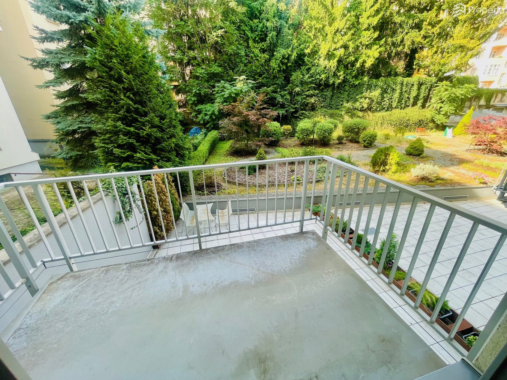 Pronájem kancelářského prostoru 38 m² s terasou a garážovým stáním v Brně na ul. Cihlářská